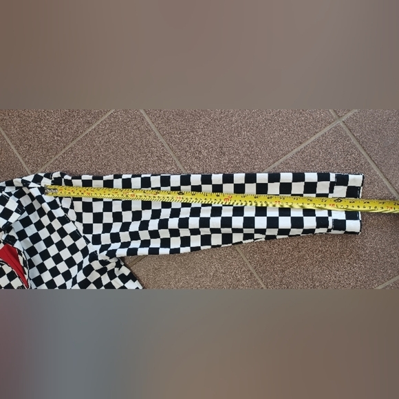 Forever 21 Men Checkered Black and White Trech Coat Red Lining Size Small - Picture 9 of 9